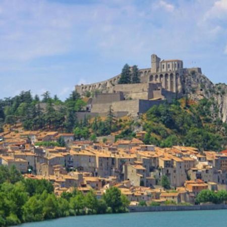 Agreable Appartement Au Calme Villeneuve  Luaran gambar
