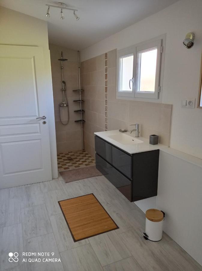 Agreable Appartement Au Calme Villeneuve  Luaran gambar